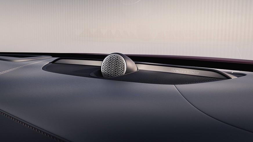 Volvo обновила седан S90 Volvo обновила седан S90