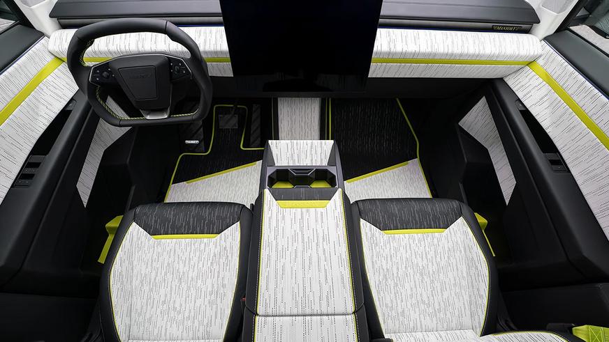 В Mansory построили очень карбоновый Tesla Cybertruck