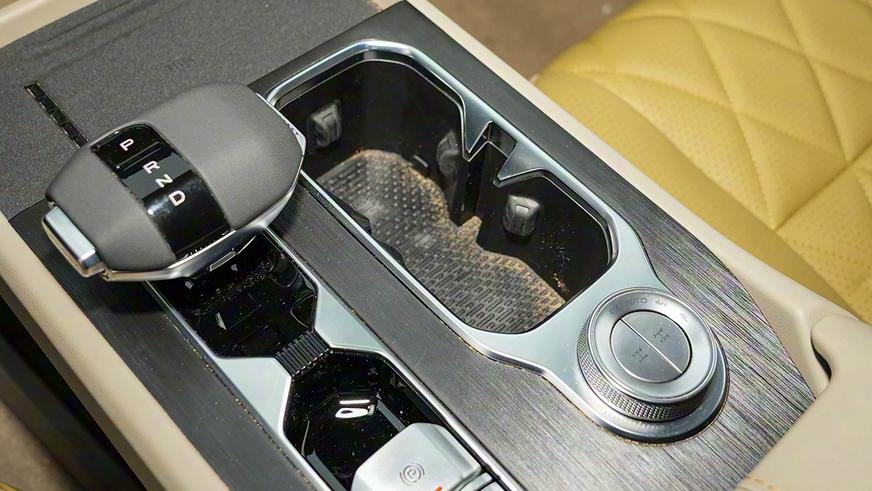 Новый пикап Nissan Frontier Pro появился в продаже в Китае