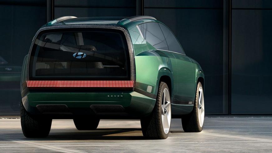 Hyundai выпустит более 20 электрических новинок, включая суперкар
