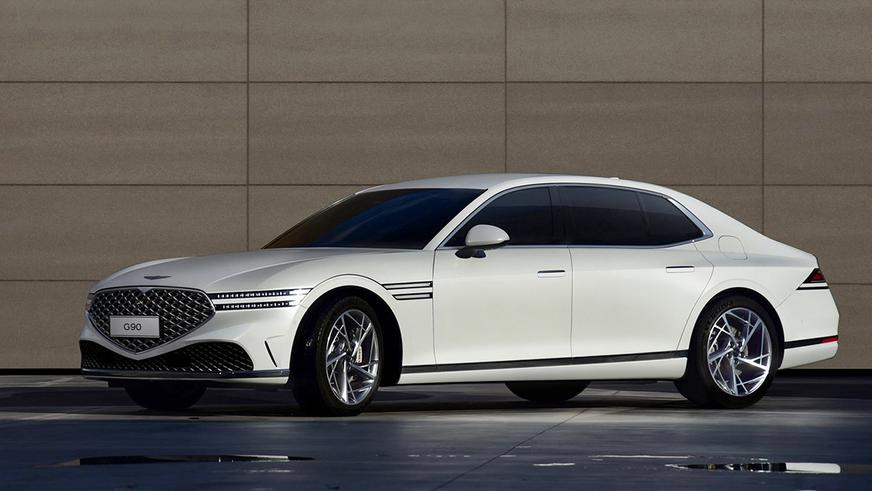 Первые фото нового Genesis G90 появились в Сети