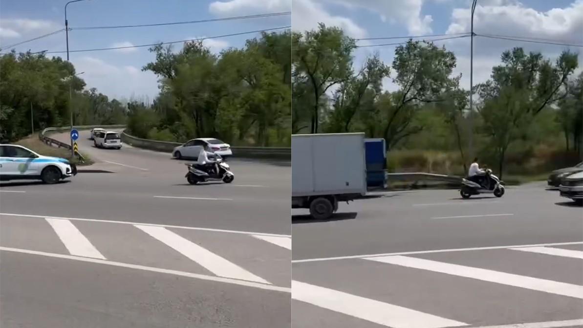Как в GTA: погоню за мопедом в Алматы сняли очевидцы на видео