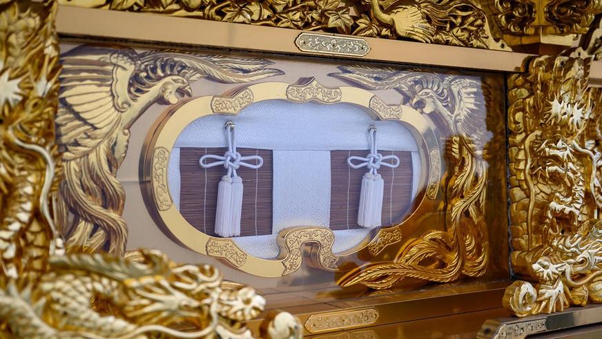 Необычный катафалк продали на торгах в США