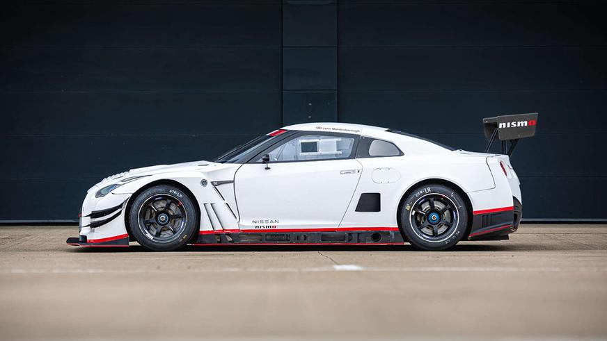 На продажу выставят Nissan GT-R из фильма про гонки. Но это не «Форсаж»