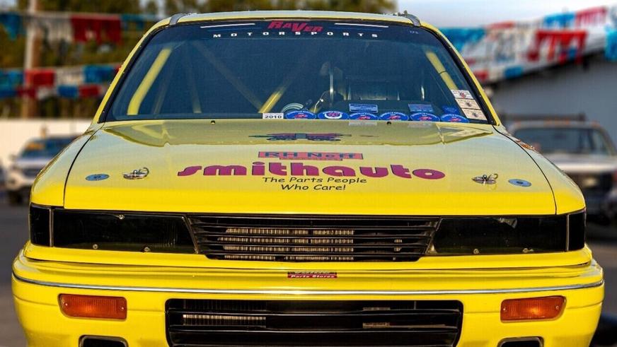 Mitsubishi Galant, способный разогнаться до 360 км/ч, выставлен на продажу