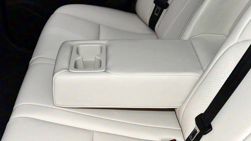 Новый гибридный седан Nissan&nbsp;N6 оказался в&nbsp;КНР неожиданно доступным