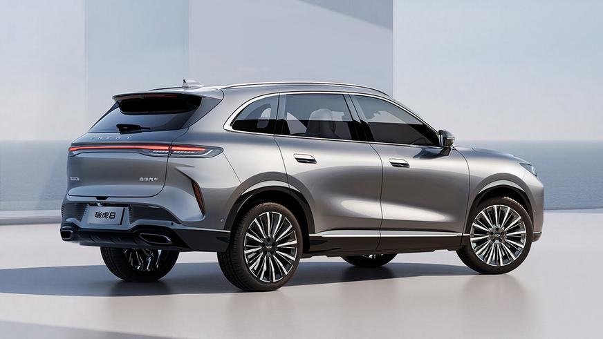 Chery обновит кроссовер Tiggo 8. Первые фото