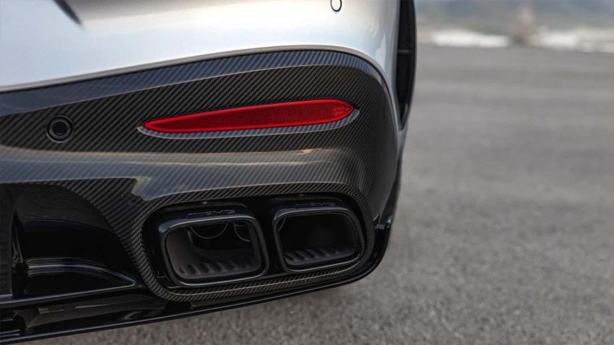 Представлено новое купе Mercedes-AMG GT