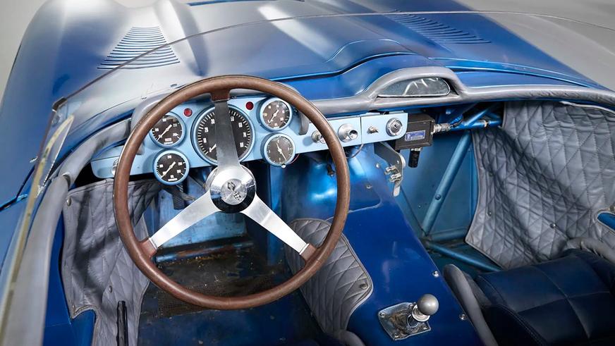 Уникальный гоночный Corvette из 1950-х оценили в 7 млн долларов