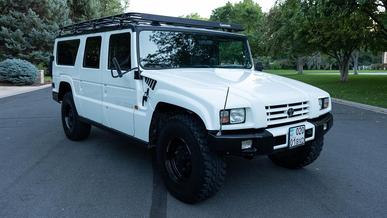 Қазақстандық Toyota Mega Cruiser АҚШ-та сатылды