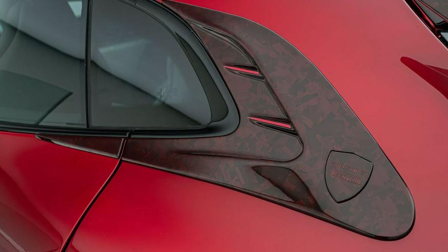 Mansory представила кроссовер Ferrari на стероидах