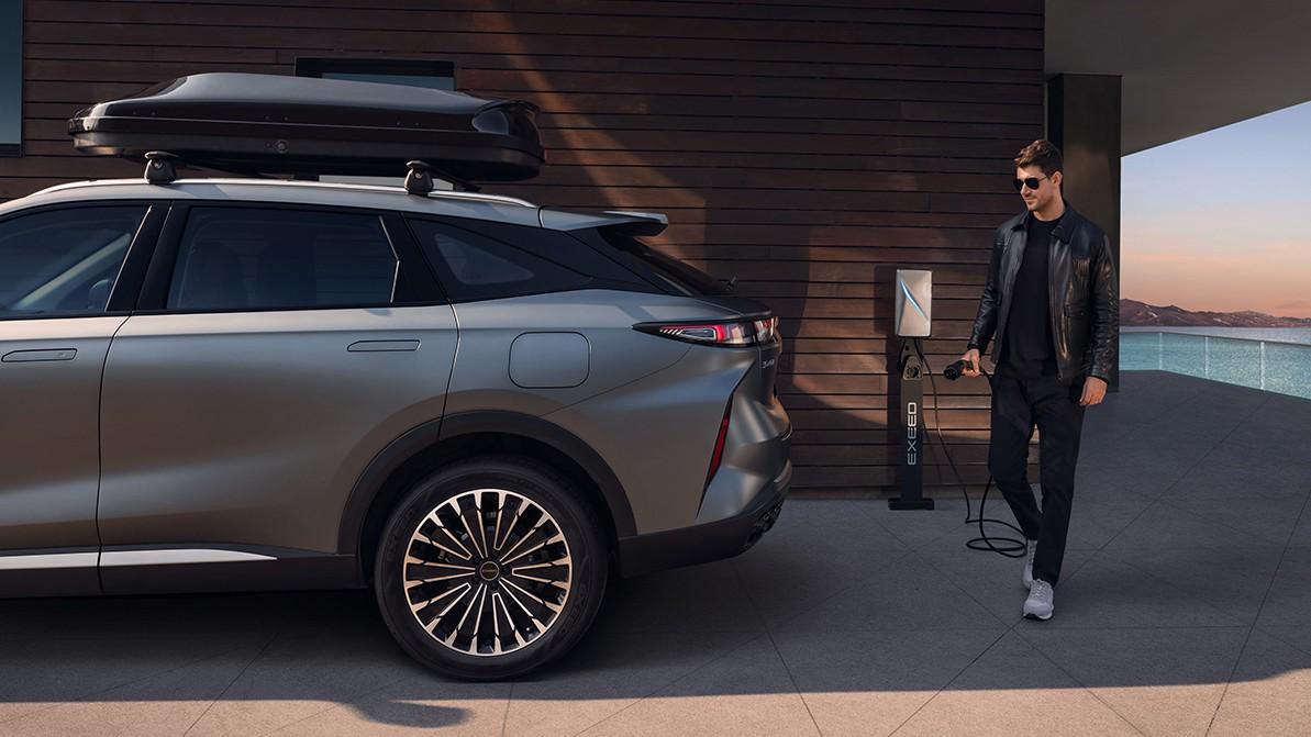 Мен досымның анасын жыныстық қатынасқа түсуге шақырдым.