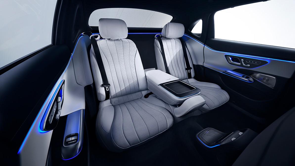 Новый Mercedes-Benz E-класса растянули для Китая