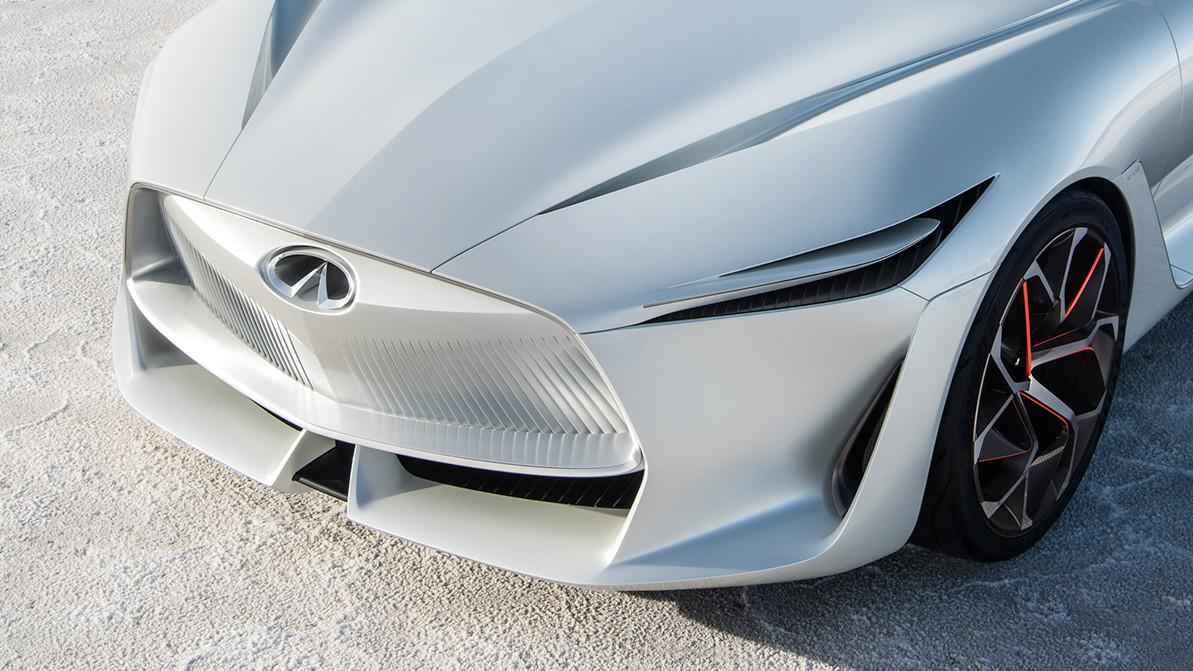 Infiniti Q50 моделіне V6 мен механика орнатады