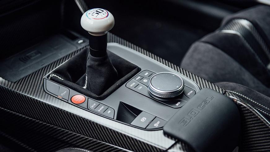 Редчайшее суперкупе BMW 3.0 CSL ищет нового хозяина