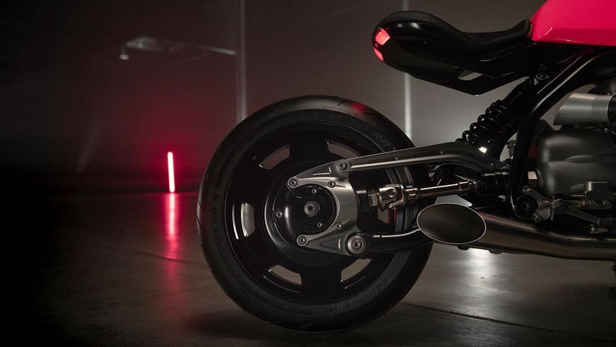 У BMW появился 2-литровый двигатель… для мотоцикла