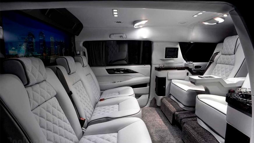 Сталлоне продаёт свой Cadillac Escalade