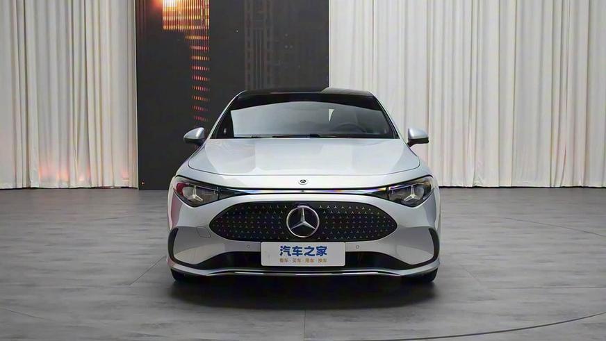 Mercedes-Benz удлинил батарейный CLA для Китая