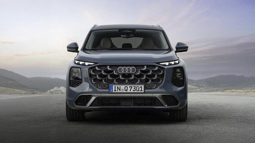 Первые фото нового Audi Q7 утекли в Сеть