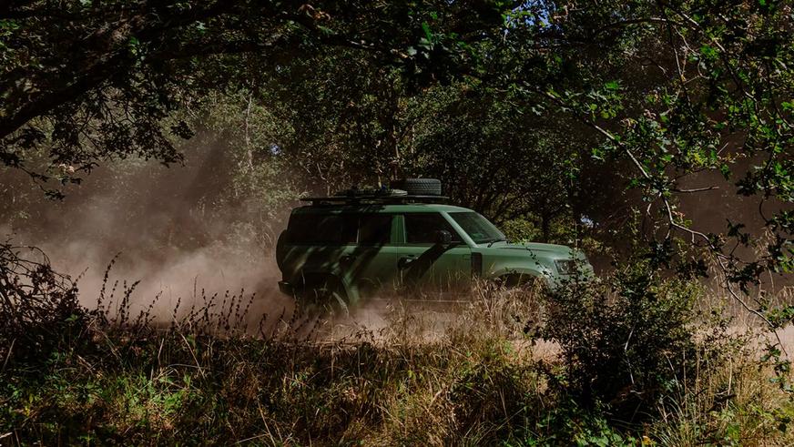 У Defender появилась упрощённая версия, но её не купить