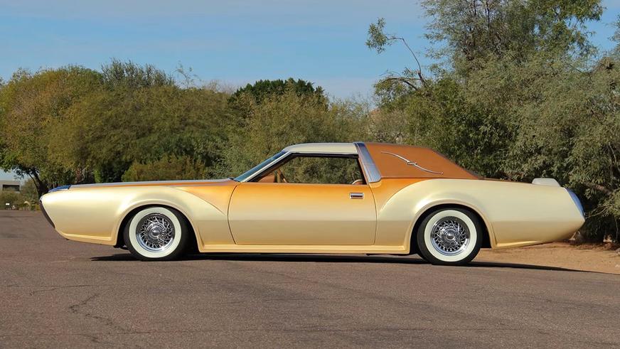 С молотка уйдёт старый Continental в образе Bugazzi Mark IV