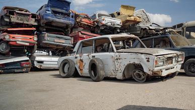Более 200 тысяч старых машин сдали казахстанцы на утилизацию