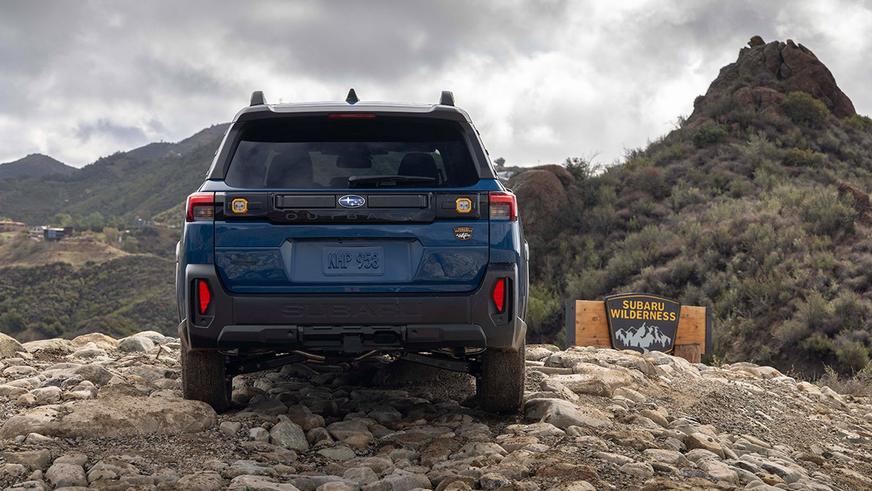 Subaru Outback сменил поколение и стал кроссовером