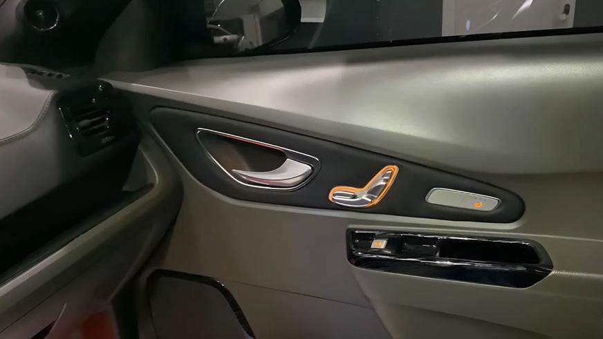 Это вам не Mercedes-AMG GT. Это Cobalt из Узбекистана!