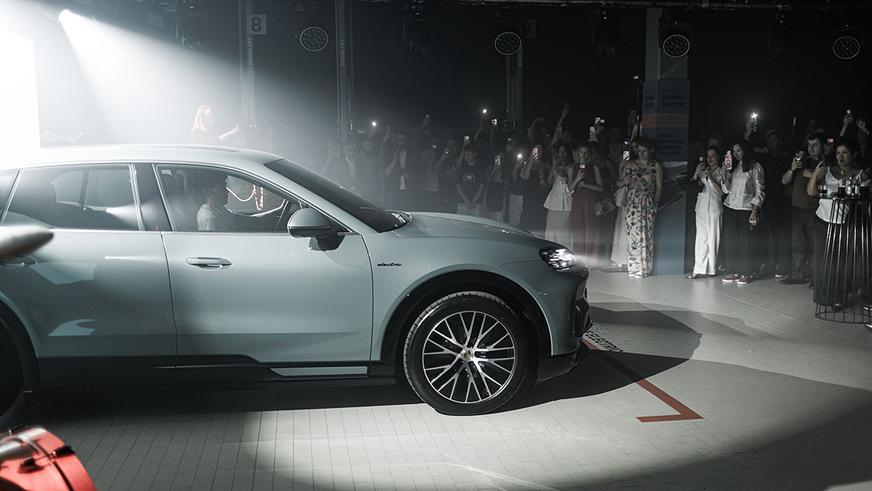 Электрический Porsche Cayenne добрался до Казахстана. Сколько стоит?