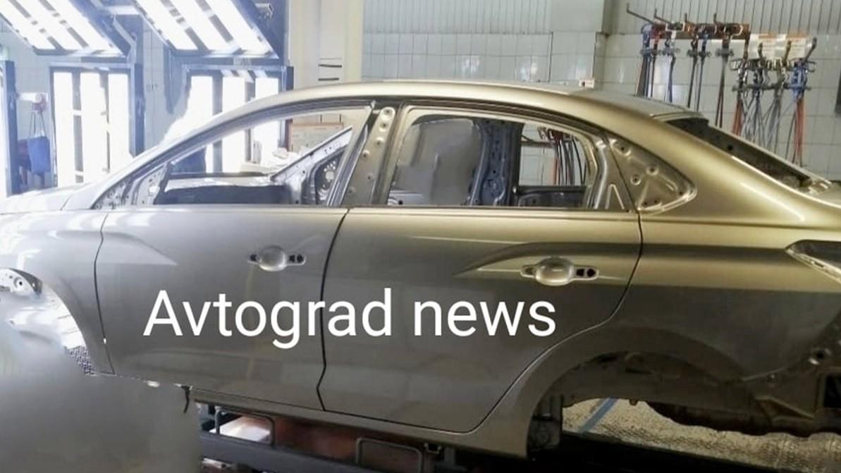 Между «Грантой» и «Вестой» промелькнула «Искра»