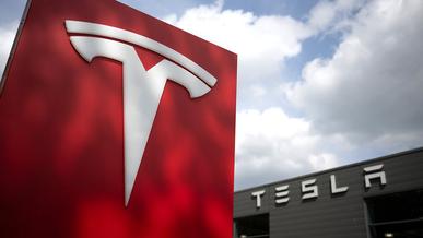 Tesla-ның болашағы бұлыңғыр тартып барады