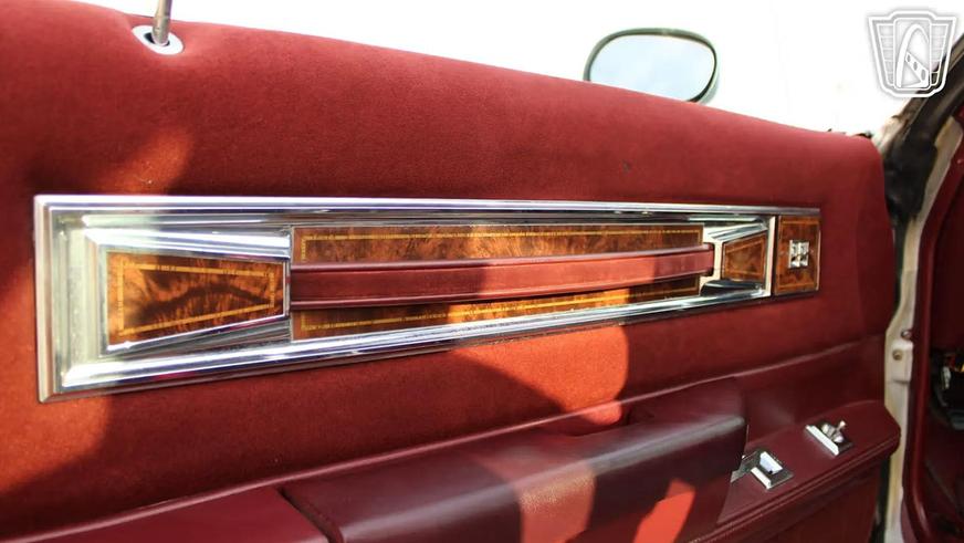 Фото дня: Oldsmobile с тремя рычагами КПП