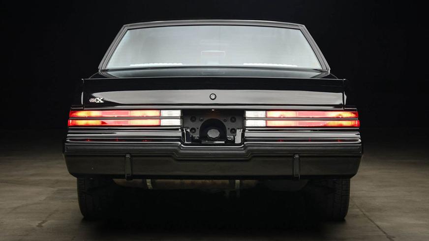В США обнаружили практически новый Buick GNX