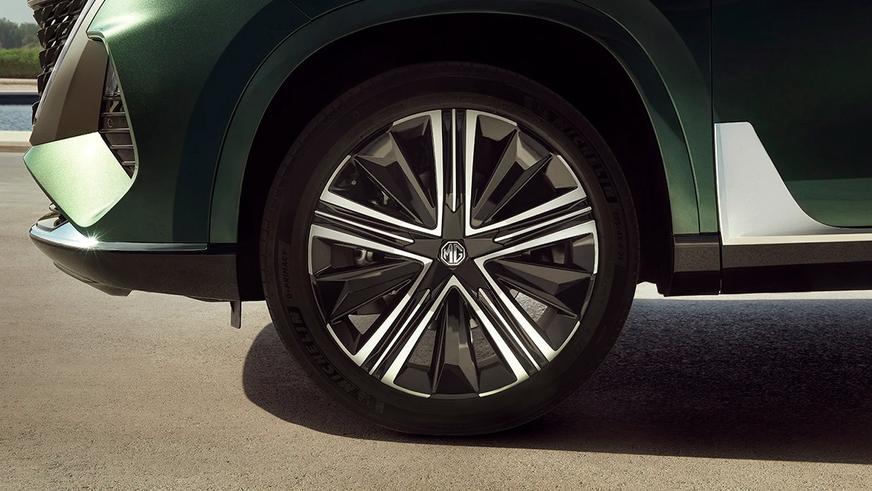 Новыми «москвичами» будут MG. Сертифицируется уже вторая модель