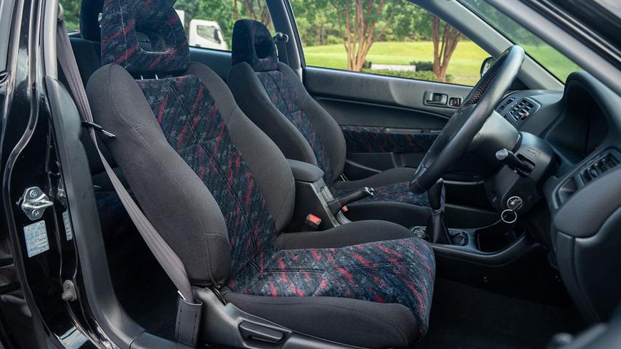 В США нашли новый Honda Civic SiR 1996 года выпуска