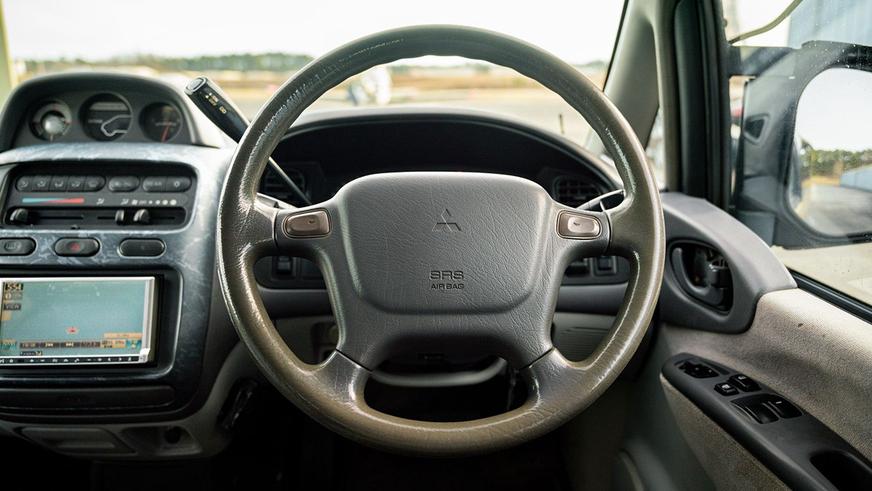 Лифтованная Mitsubishi Delica появилась на торгах в США