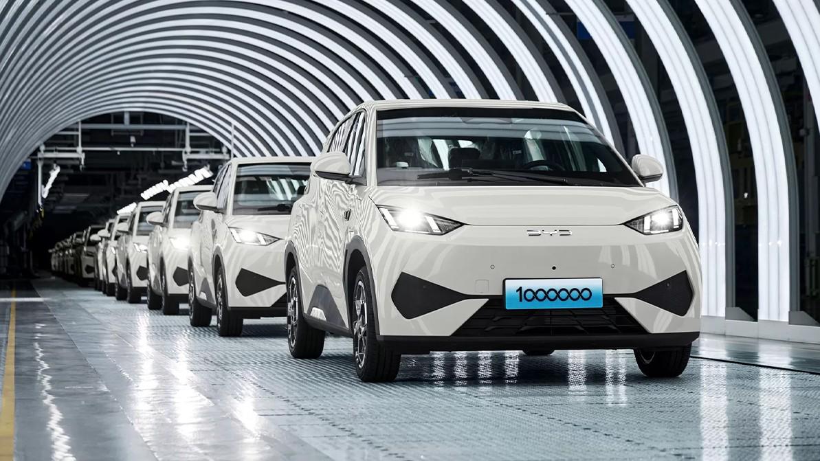 BYD миллионнан аса Seagull сатты