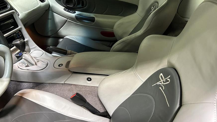 Редкий переодетый Corvette: с молотка пустят Callaway C12