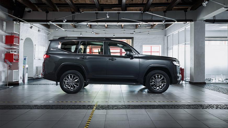 Toyota Land Cruiser 300. Первые впечатления