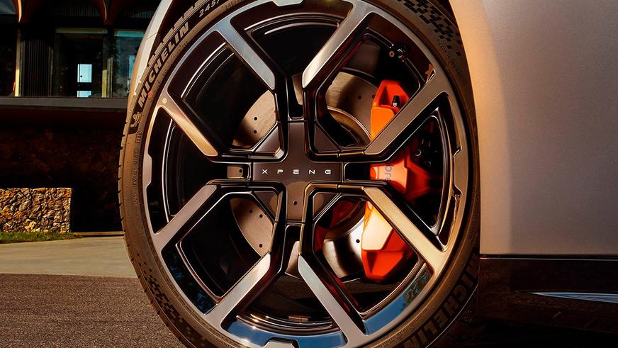 Новый электрокар Xpeng оказался дороже основного конкурента