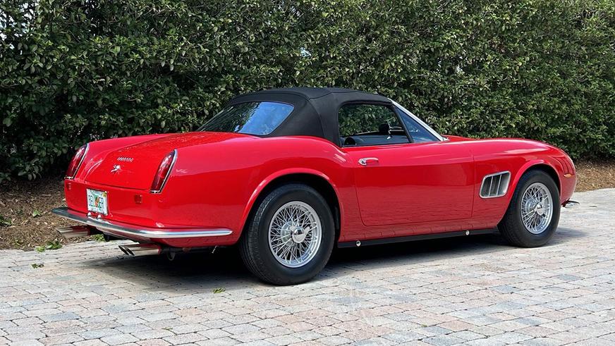 Ferrari 250&nbsp;GT California Spider: если нет разницы, зачем платить больше?