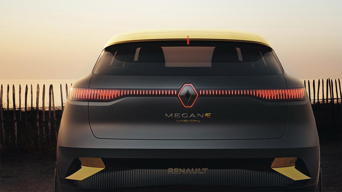 Renault Megane eVision пойдёт в серию с минимальными изменениями