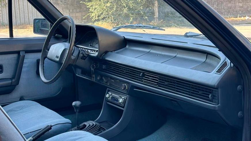 За 45-летний Audi 100 просят 5 млн тенге на Kolesa.kz