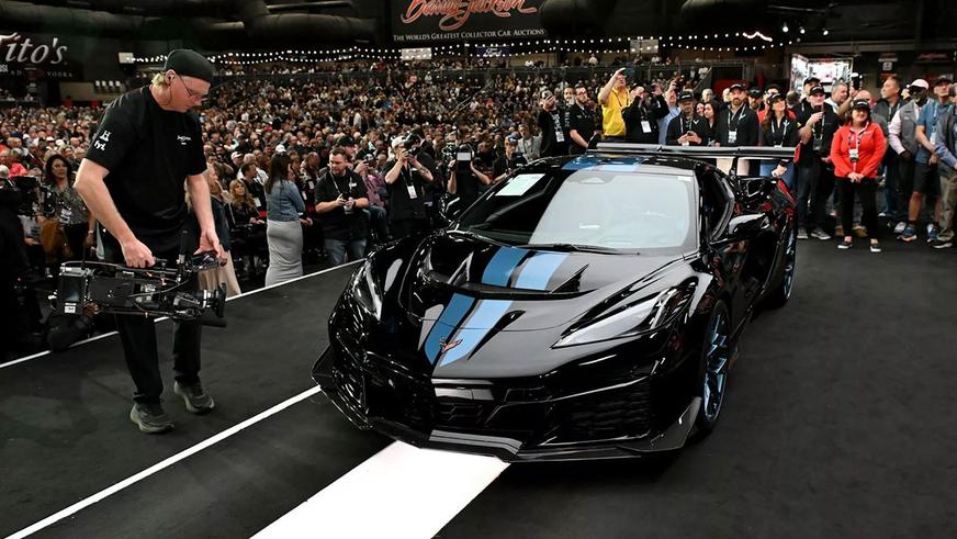 Первый гиперкар Chevrolet Corvette ZR1 ушёл с молотка Первый гиперкар Chevrolet Corvette ZR1 ушёл с молотка
