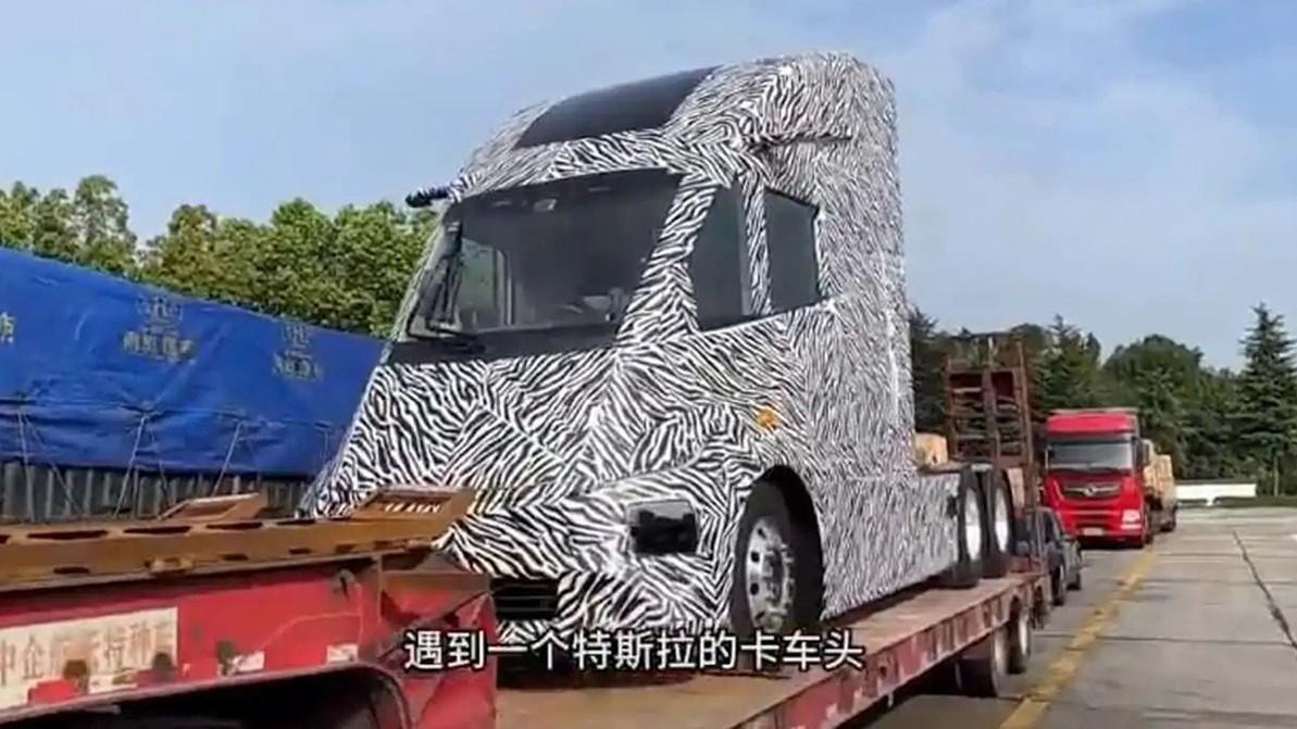 Китайцы клонировали Tesla Semi