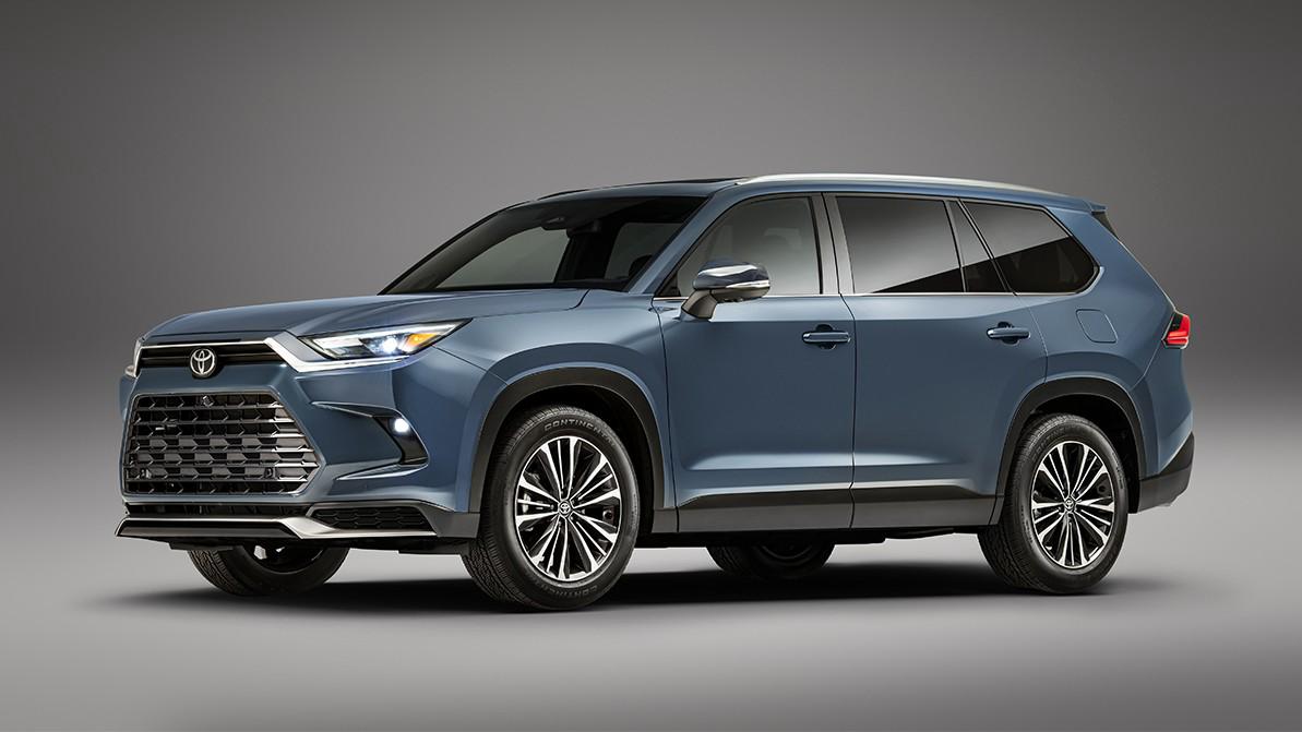 Toyota презентовала большой Highlander с приставкой Grand