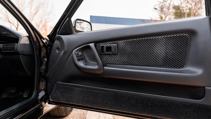 Toyota из 1980-х продают за 10 млн тенге на Kolesa.kz