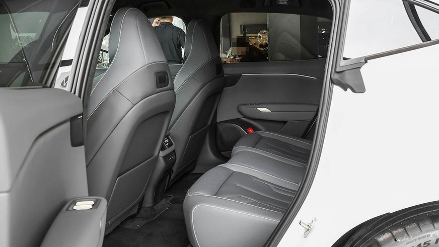 Пятиметровый батарейный VW оценили в Китае от 13.1 млн тенге