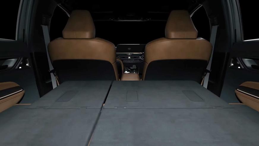 Toyota рассказала сразу о трёх новых моделях линейки Crown