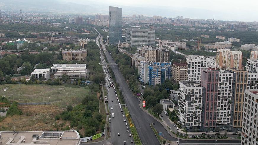 Новый полимерный асфальт на проспектах Алматы: каков он?